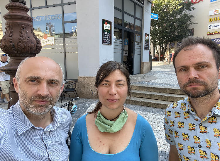 Jan Korytář (Čmelák), Anna Kšírová (Rodiče za klima Liberec) a Pavel Schneider (Jizersko-ještědský horský spolek)